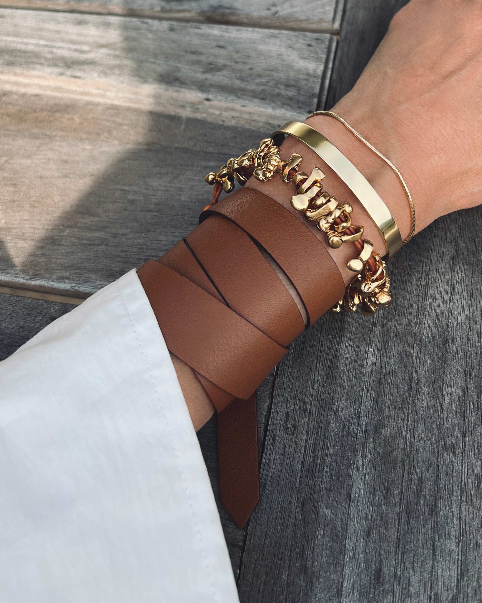 WRIST STRAP in Sienna Napa – Kendall Conrad