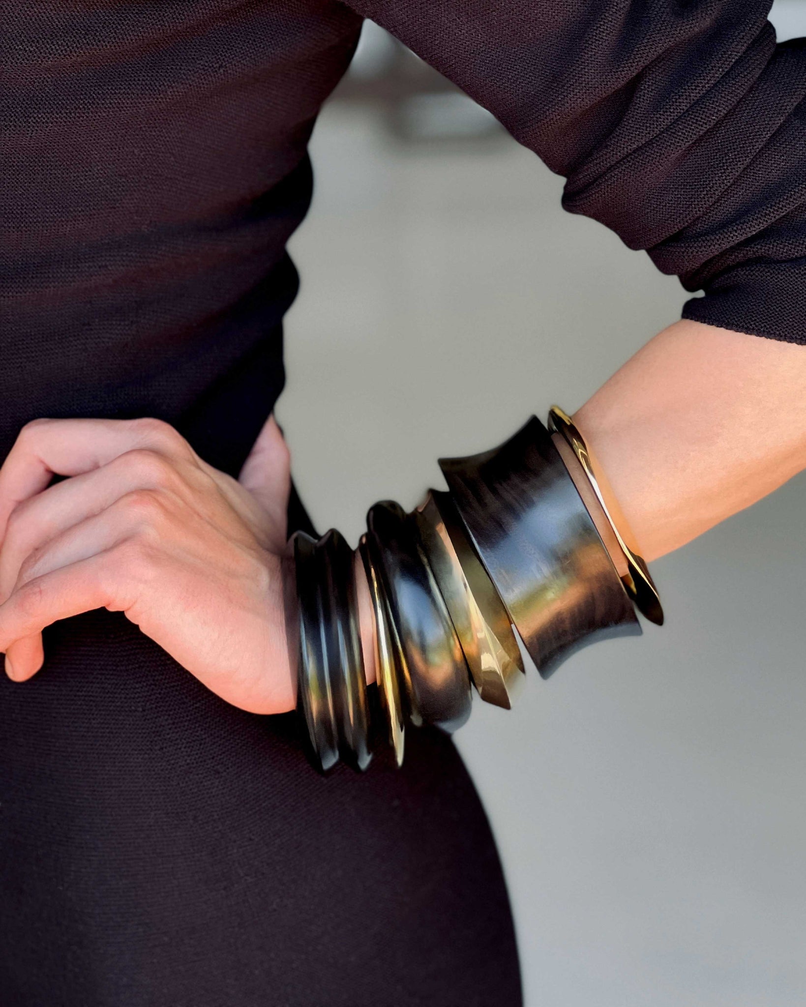 CONCAVE WOOD BANGLE in Ebony or Asna Wood – Kendall Conrad